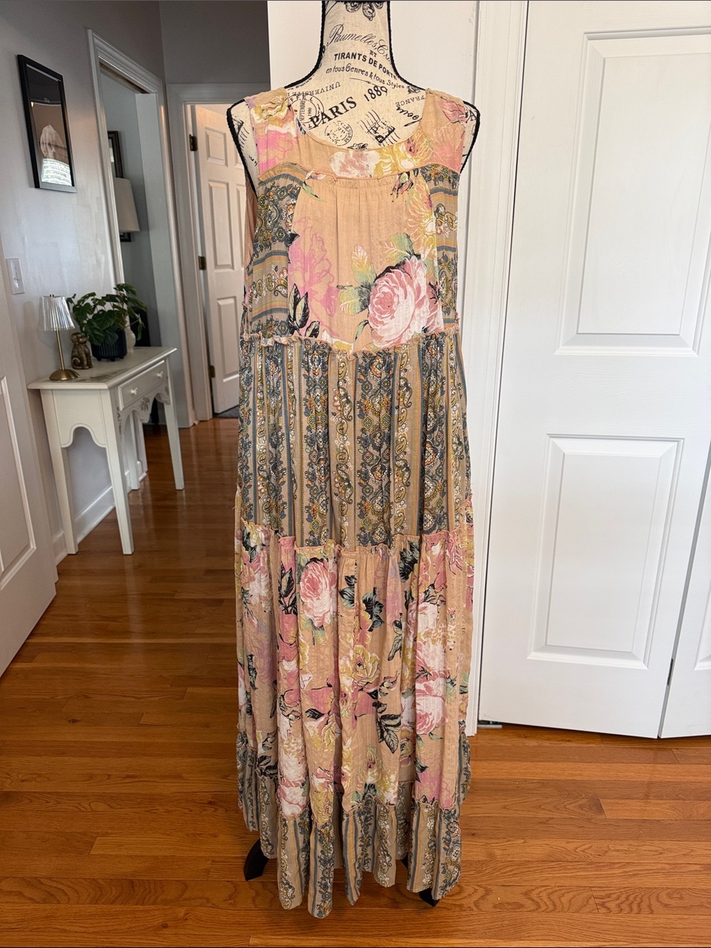 DAVI & DANI Floral Tiered Maxi Dress 👗 in Blush Pink and Beige